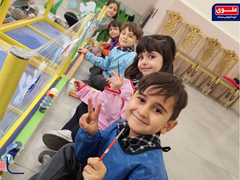 کودک پیش از فهمیدن جهان آن را حس می‌کند